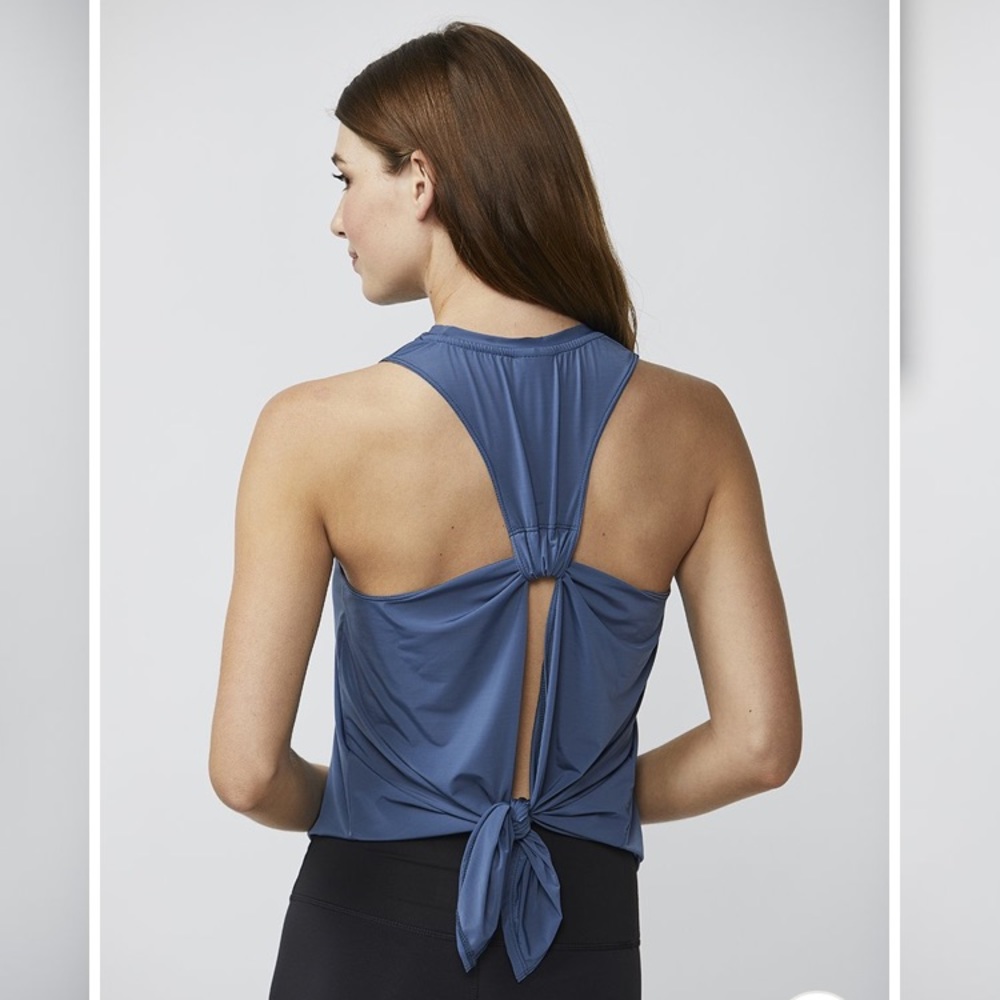 DYI tie back tank in chambray NWT